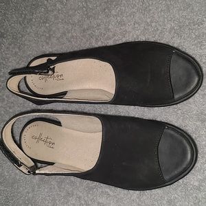 Colections by Clarks Size 8.5 Suede Wedge Sandals